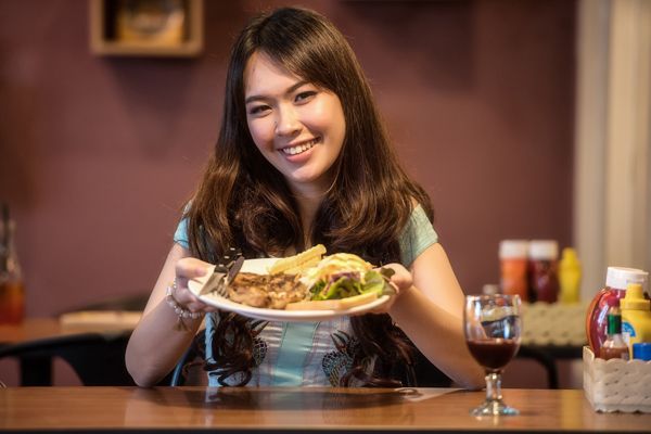 Cómo comer más y perder peso